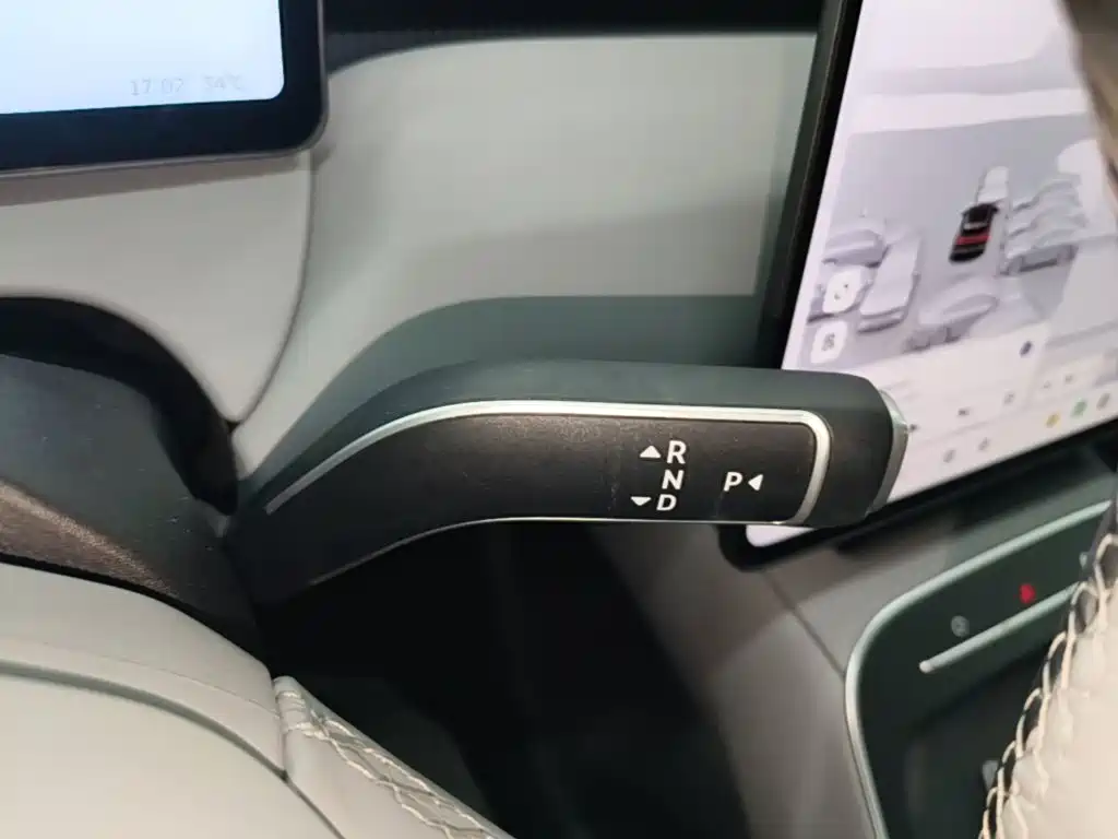 NIO ET5T — миниатюра 14