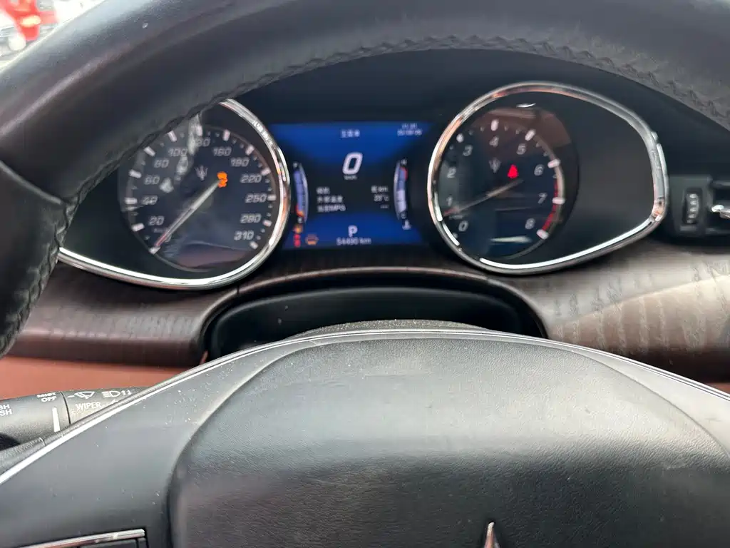 Maserati Quattroporte — миниатюра 3