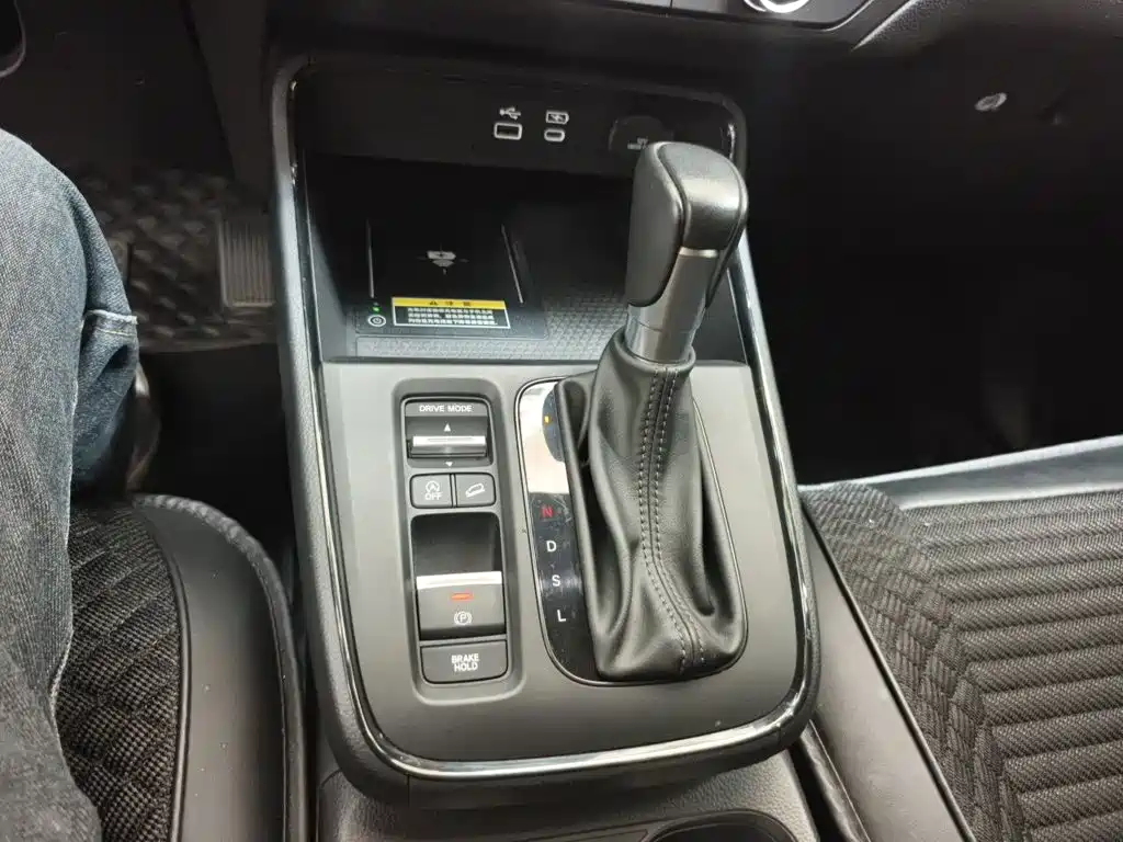 Honda CR-V — миниатюра 17