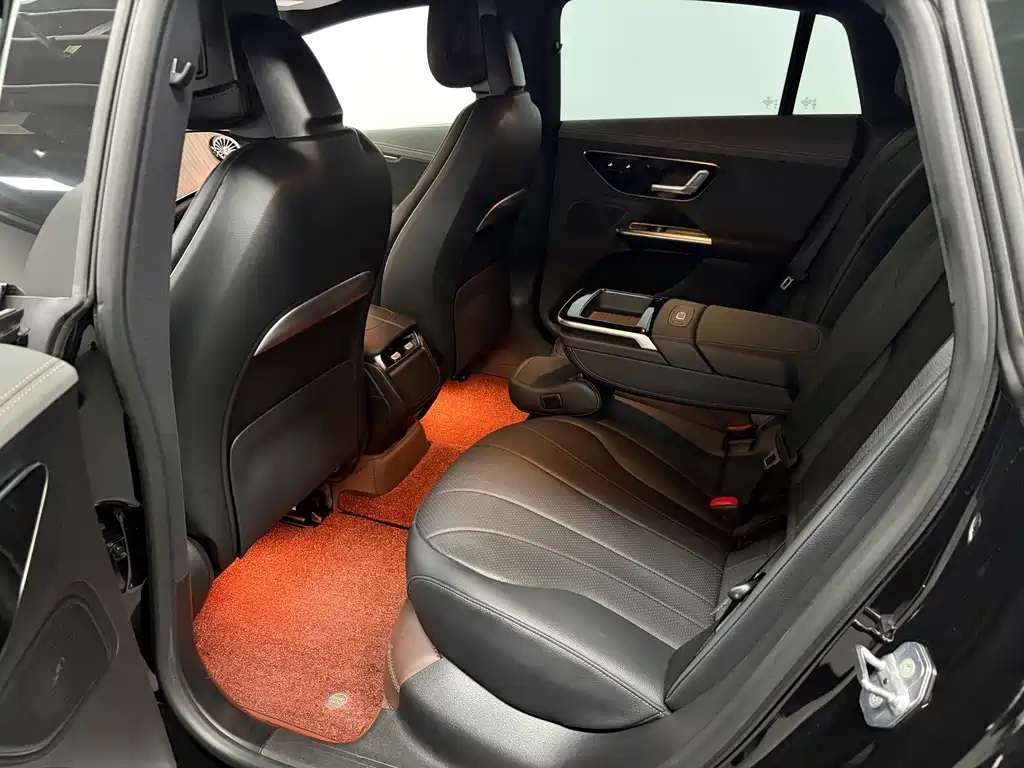 Mercedes-Benz EQE — миниатюра 7