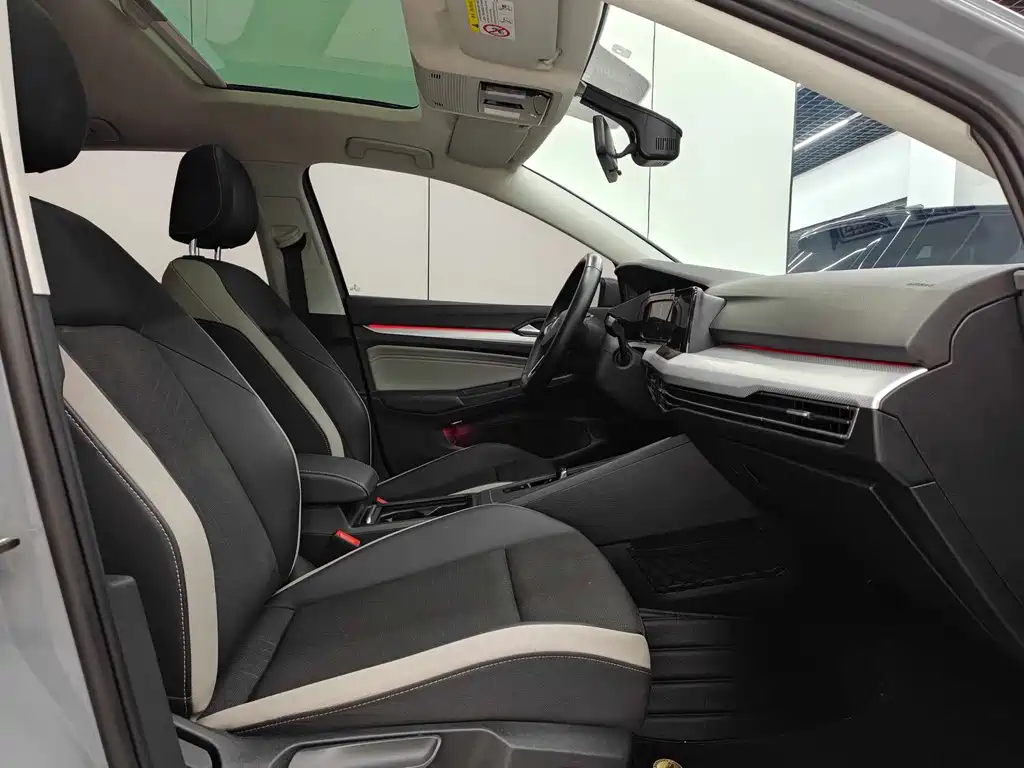 Volkswagen Golf — миниатюра 13