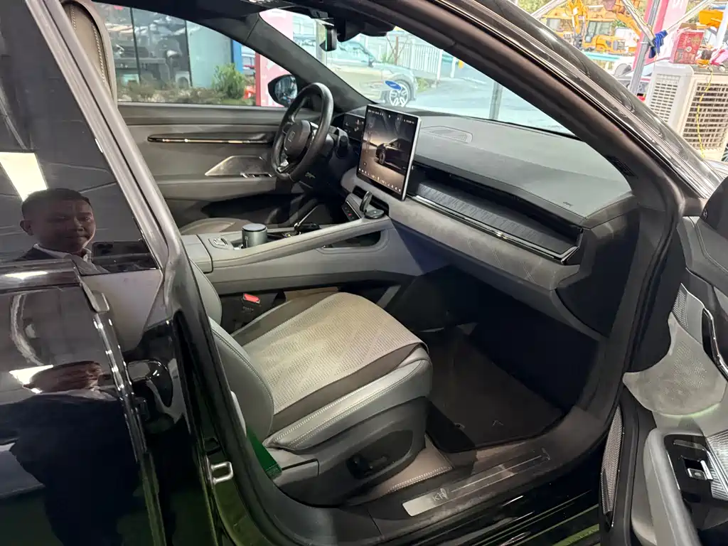 ZEEKR EXTREME KRYPTON 001