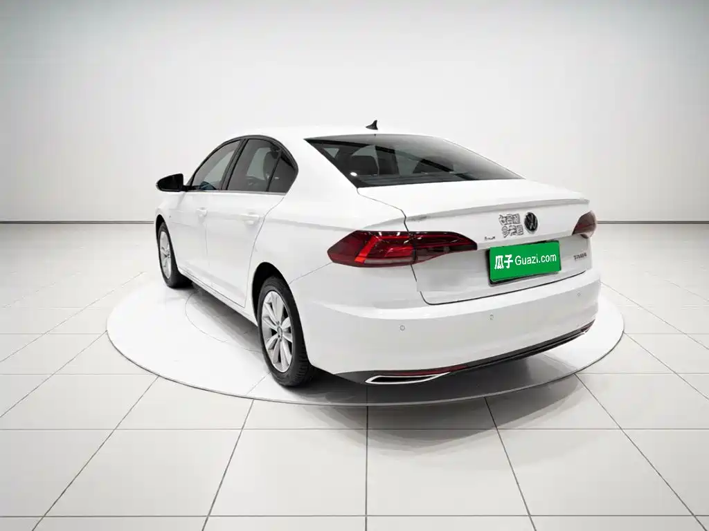 Volkswagen Bora 2021 1.5L AT Elite Smart Connect