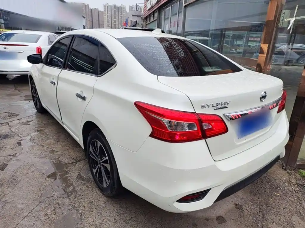 Nissan Sylphy — миниатюра 5