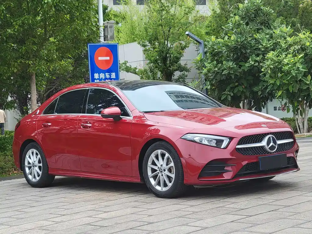 Mercedes-Benz A-Class A 2020 A 200 L Sport