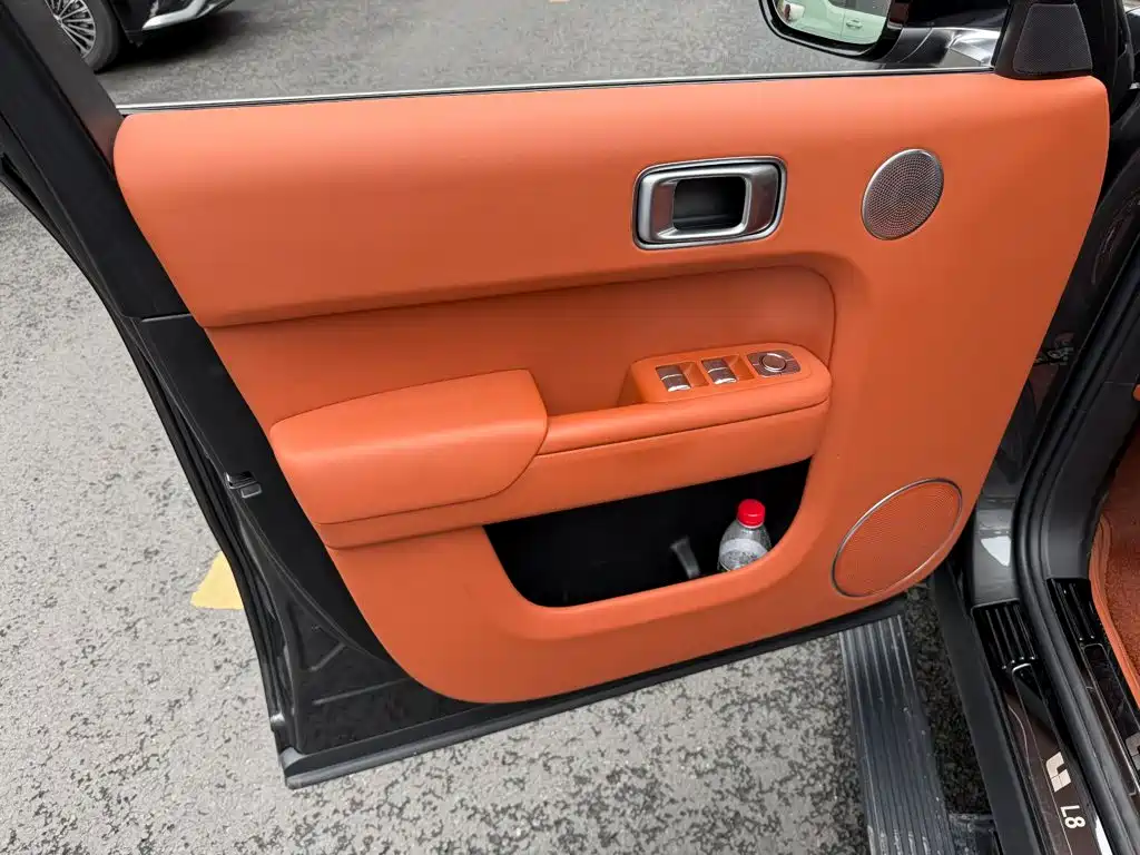 Li Auto Li L8 — миниатюра 6