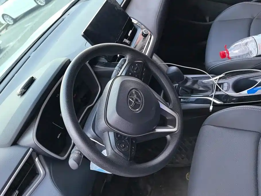 Toyota Frontlander — миниатюра 15