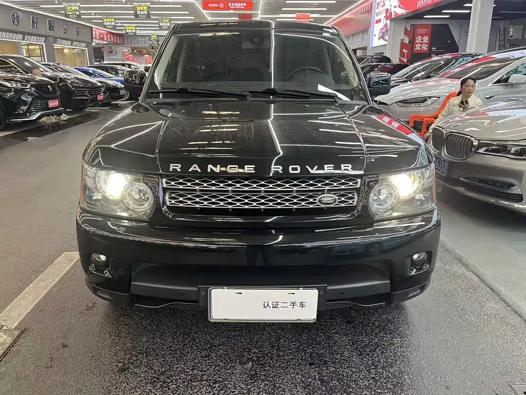Land Rover Sport 2011