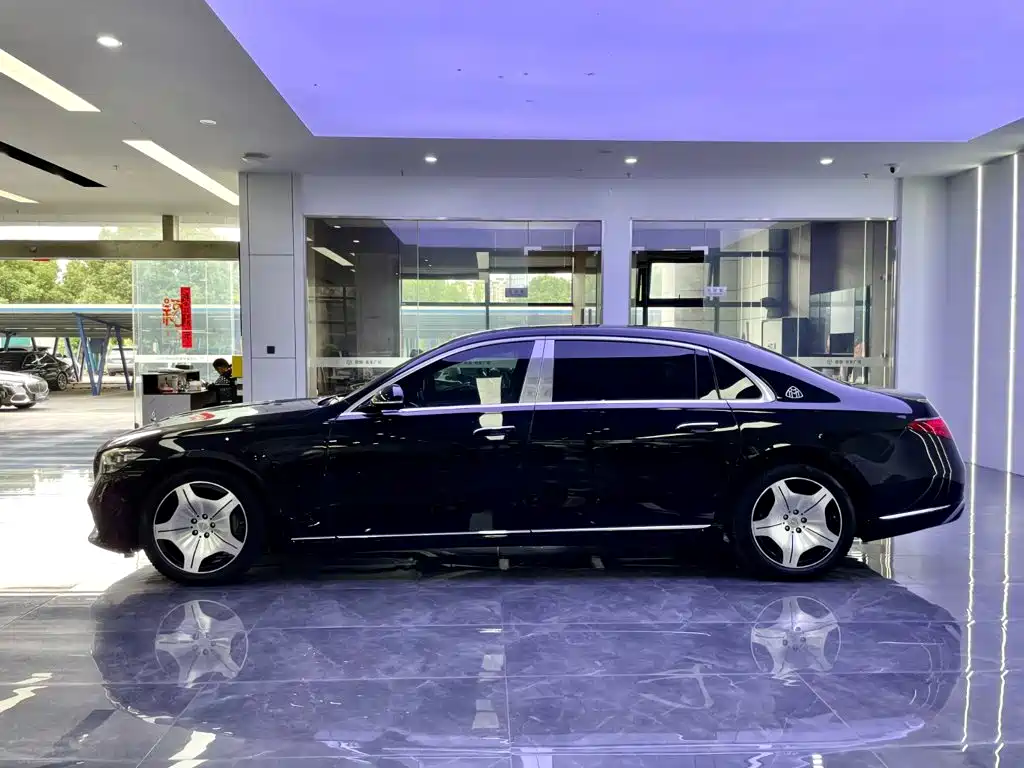 Mercedes-Benz S-Class — миниатюра 3