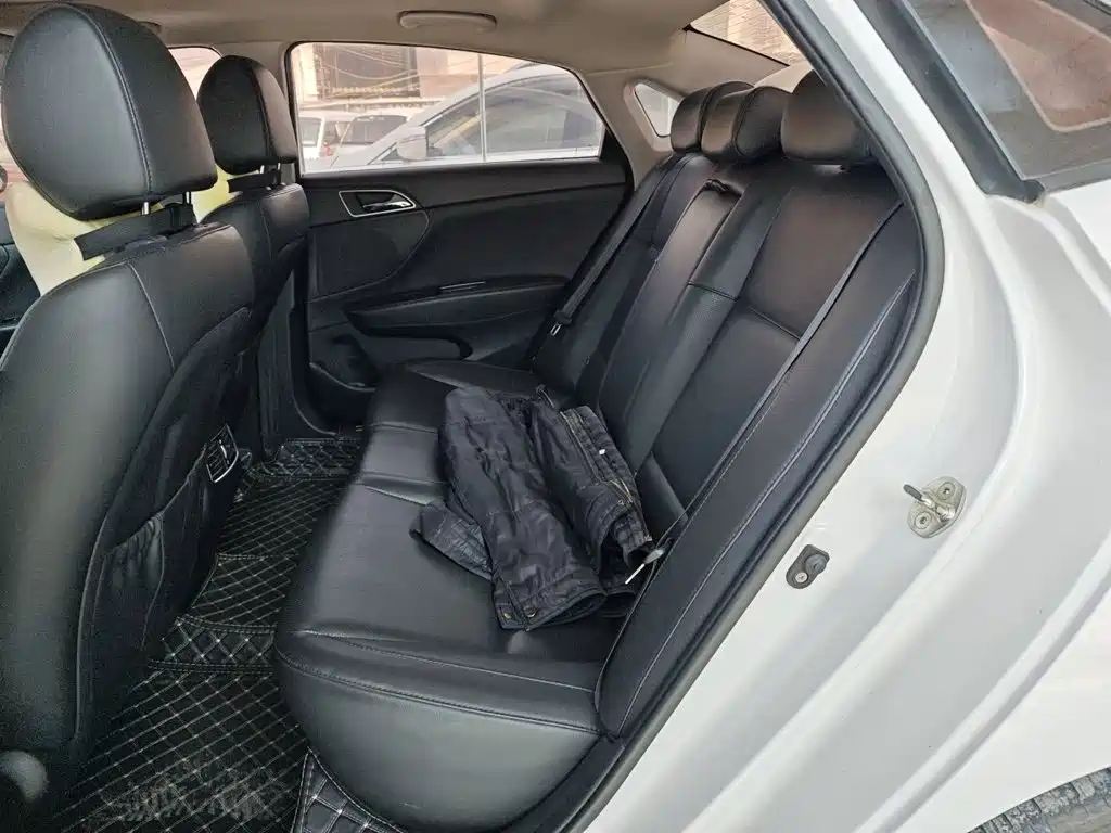 Hyundai Mistra — миниатюра 17