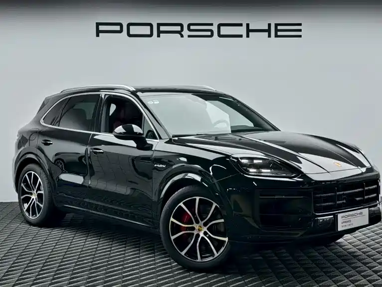 PORSCHE CAYENNE NEW ENERGY