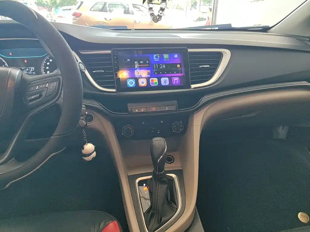 Buick Excelle — миниатюра 13