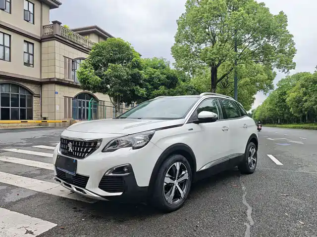 Peugeot 4008