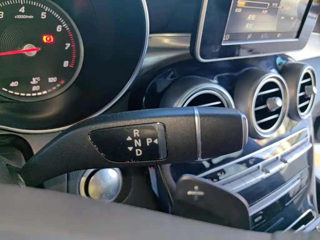 Mercedes-Benz GLC — миниатюра 14