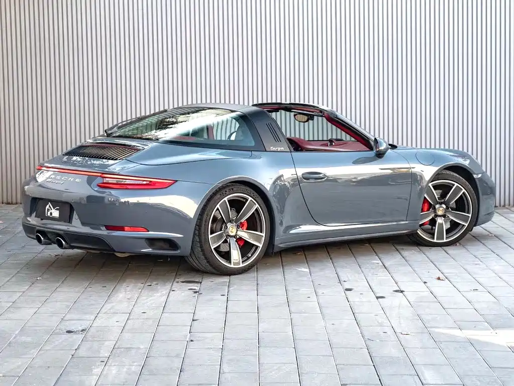 Porsche 911 — миниатюра 14