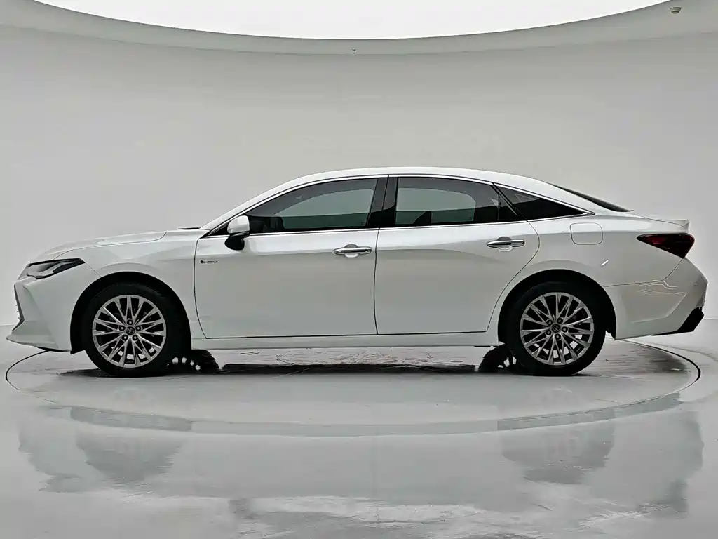 Toyota Avalon — миниатюра 8