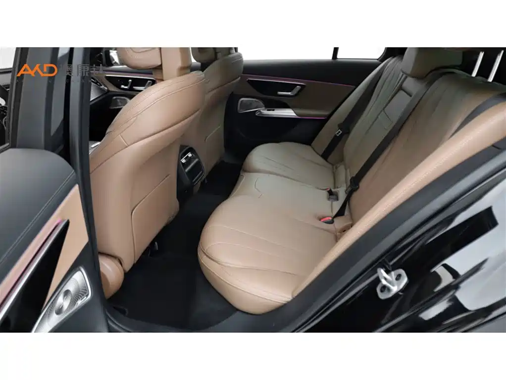 Mercedes-Benz E-Class (Import) — миниатюра 7