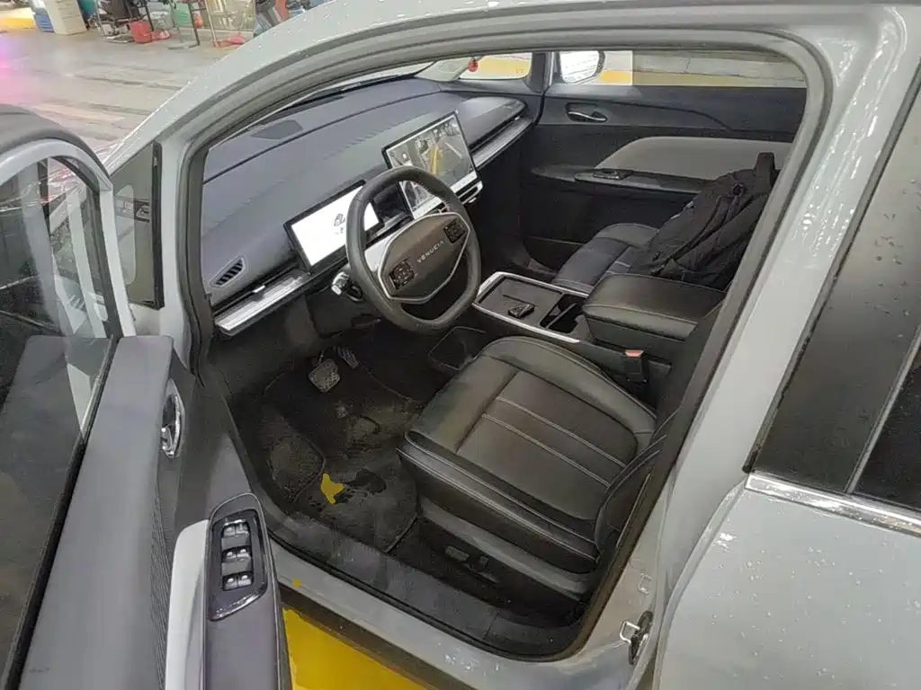 Venucia VX6 — миниатюра 16