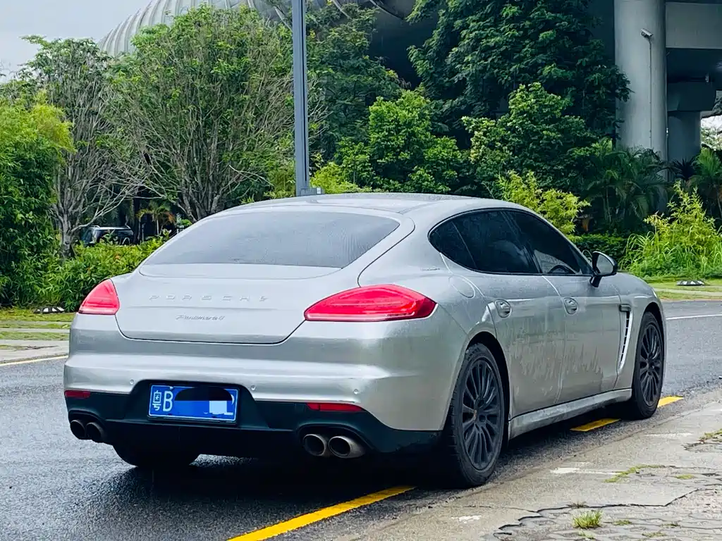 Porsche Panamera 2014 Panamera Executive 3.0T