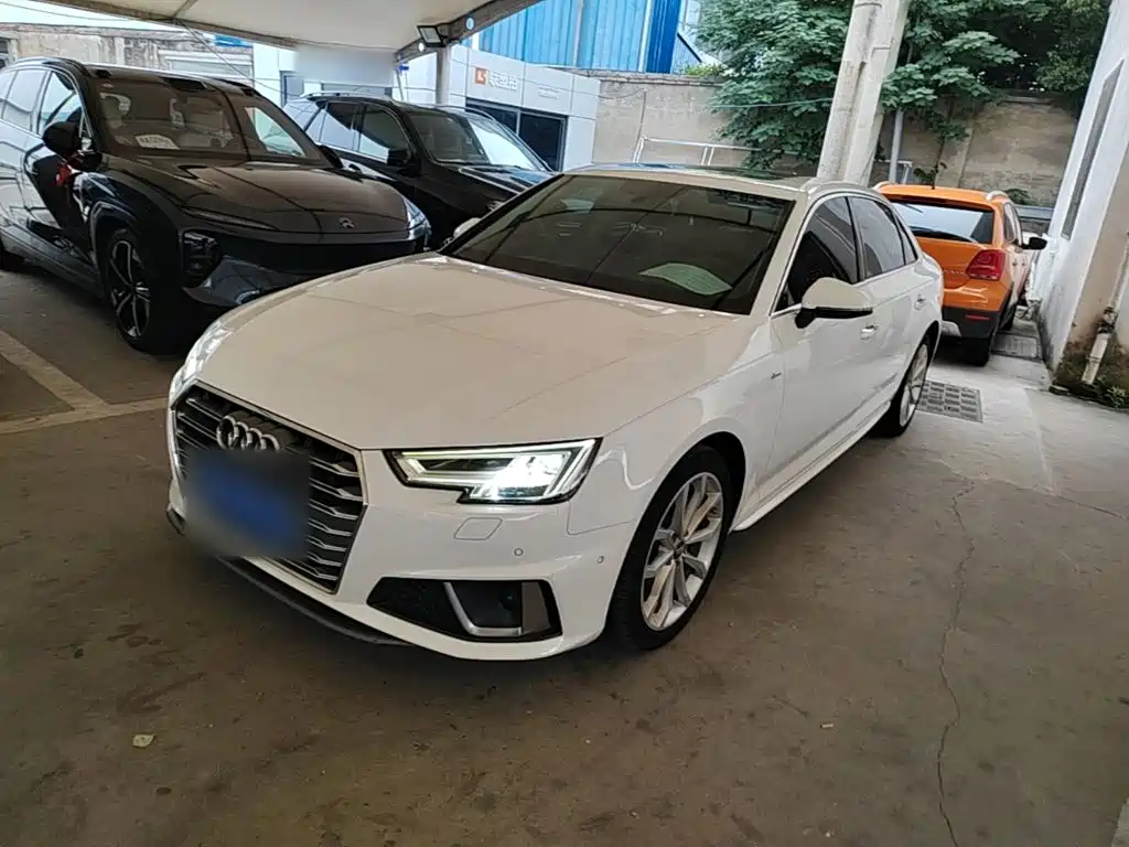 Audi A4L