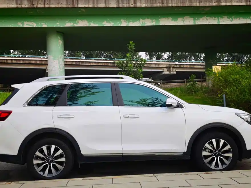 Kia KX7 — миниатюра 6