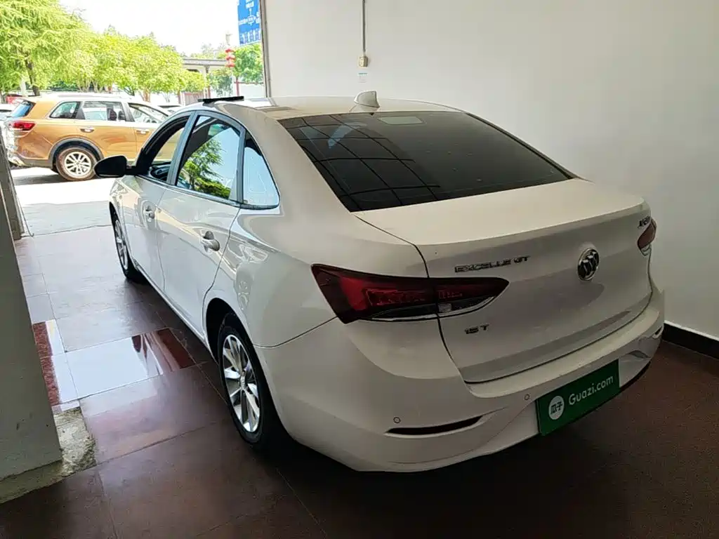 Buick Excelle — миниатюра 5