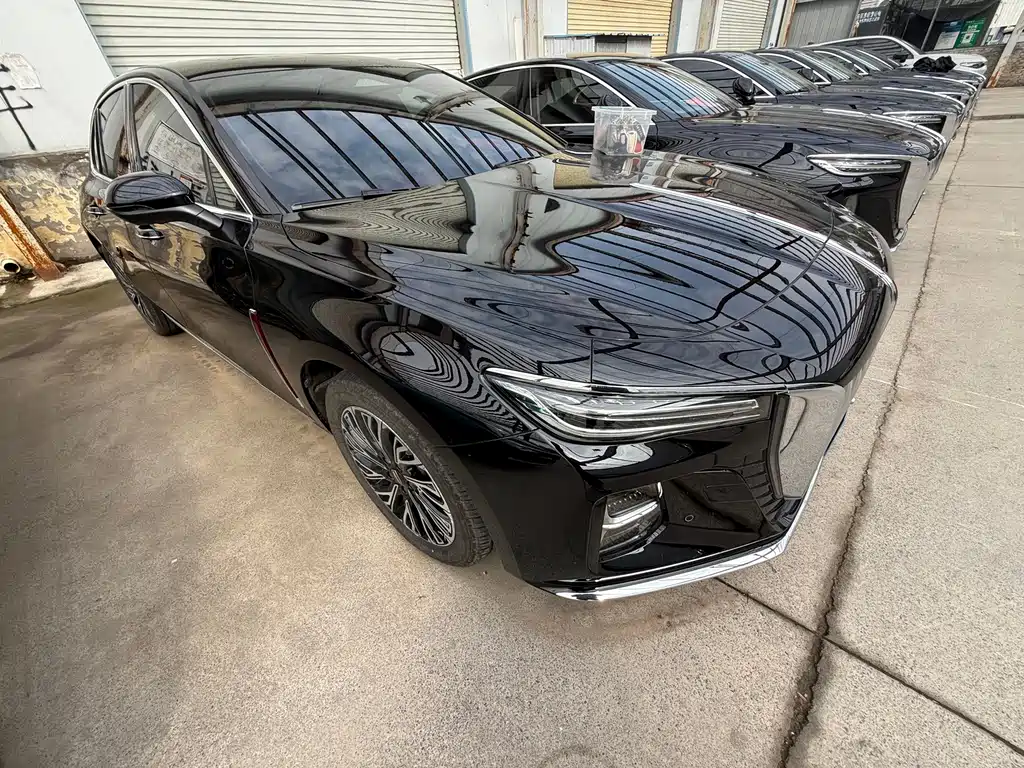 Hongqi Hongqi H5 — миниатюра 2