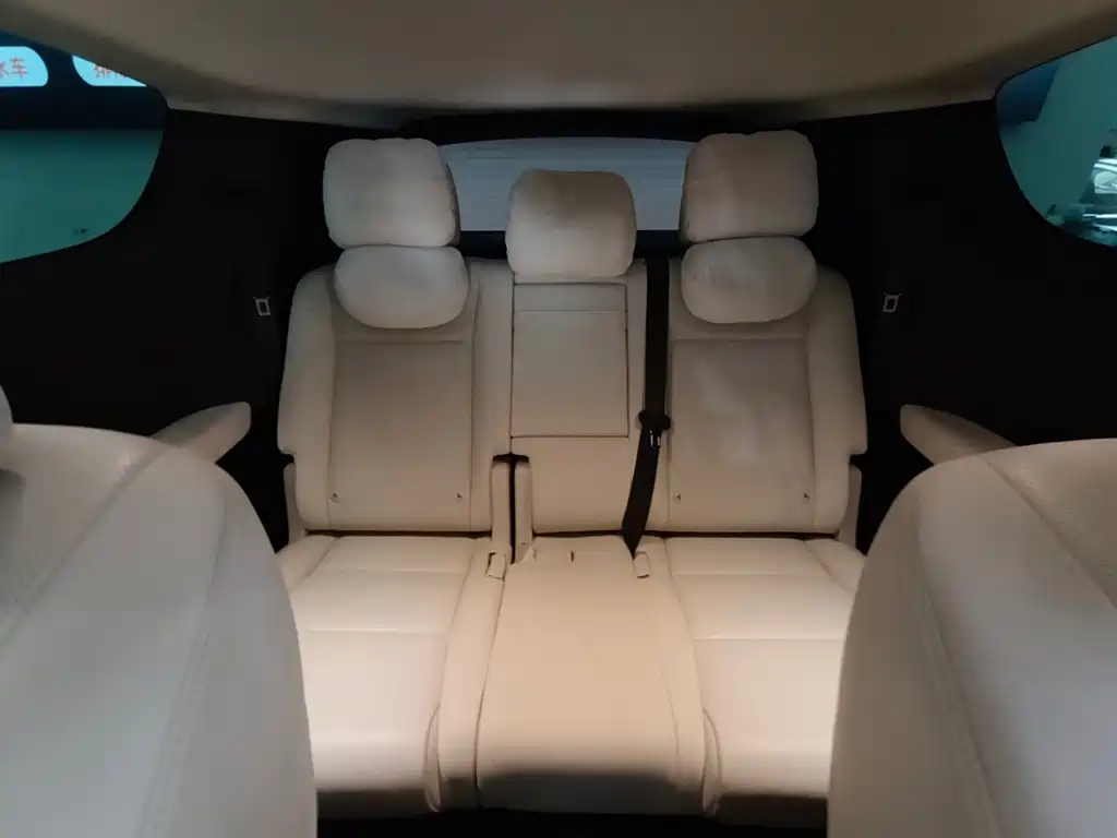Li Auto Li MEGA — миниатюра 11