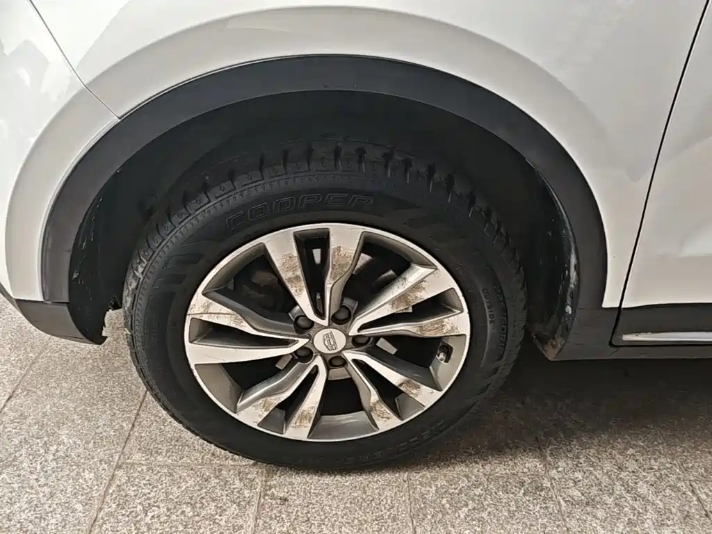 Geely Boyue — миниатюра 23