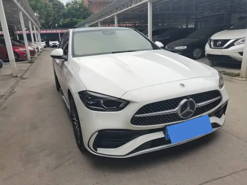 Mercedes-Benz C-Class — миниатюра 3