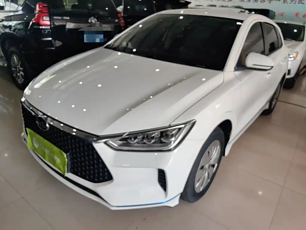 比亚迪e2 2019款 标准续航版 悦·标准型