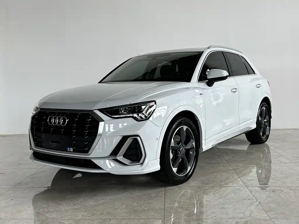 Audi Q3 2022 35 TFSI Fashion