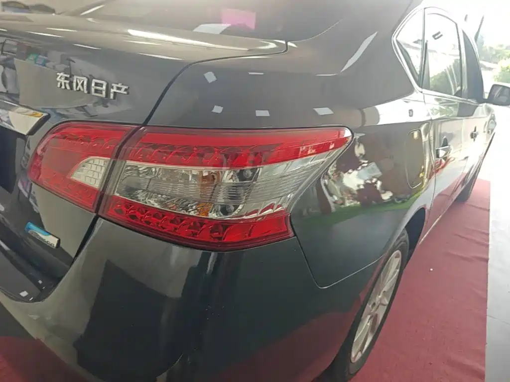 Nissan Sylphy — миниатюра 8