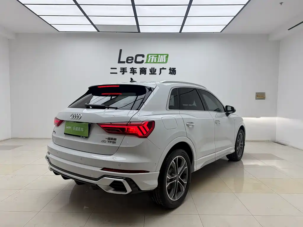 Audi Q3 — миниатюра 4