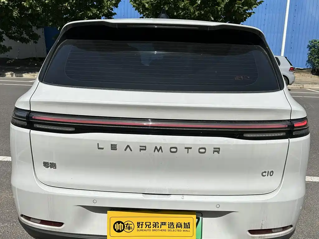 Leapmotor Leapmotor C10 — миниатюра 8