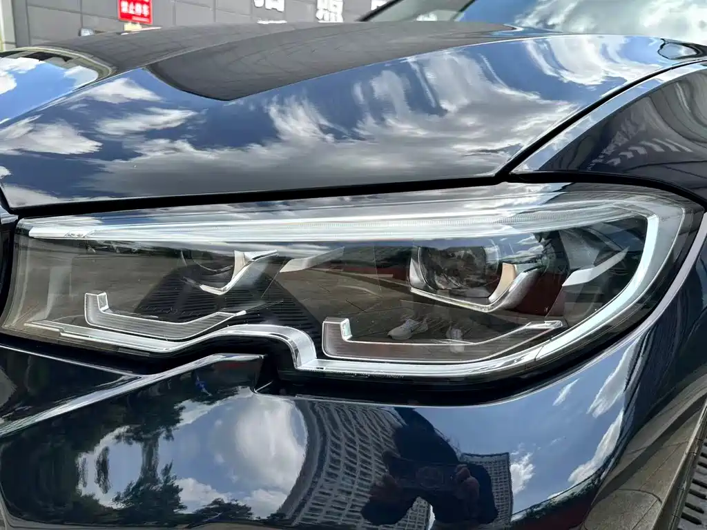 BMW 3 Series — миниатюра 18