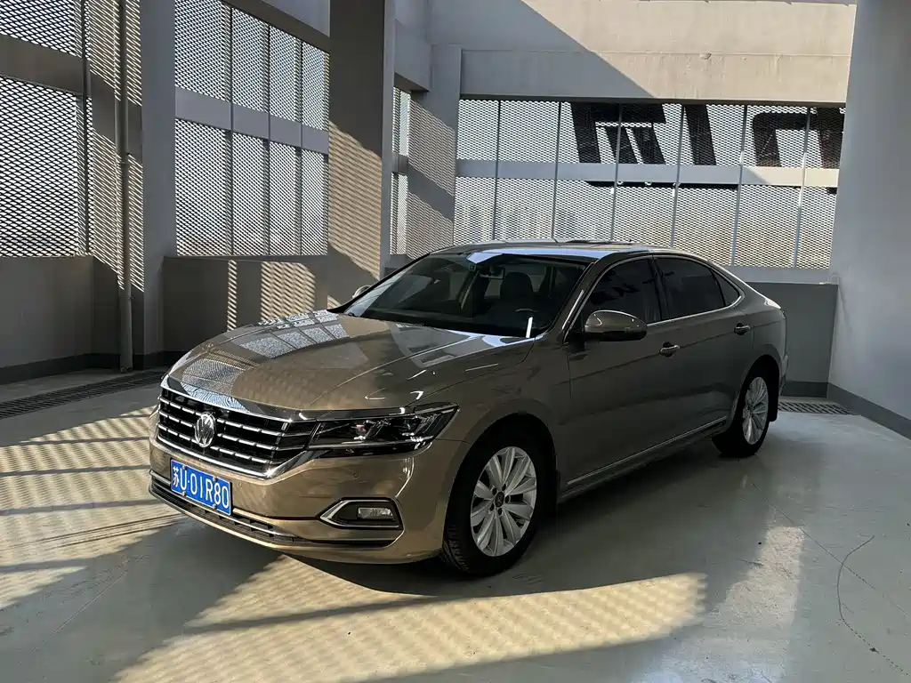 Volkswagen Passat 2019 330TSI Elite VI