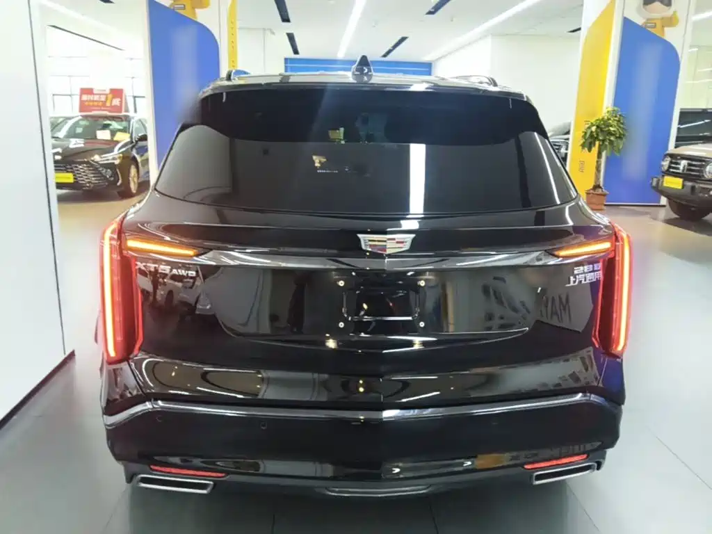Cadillac XT5 — миниатюра 6