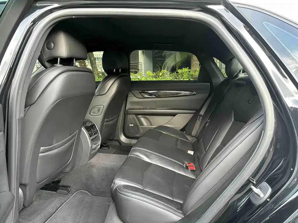 Cadillac CT6 — миниатюра 20
