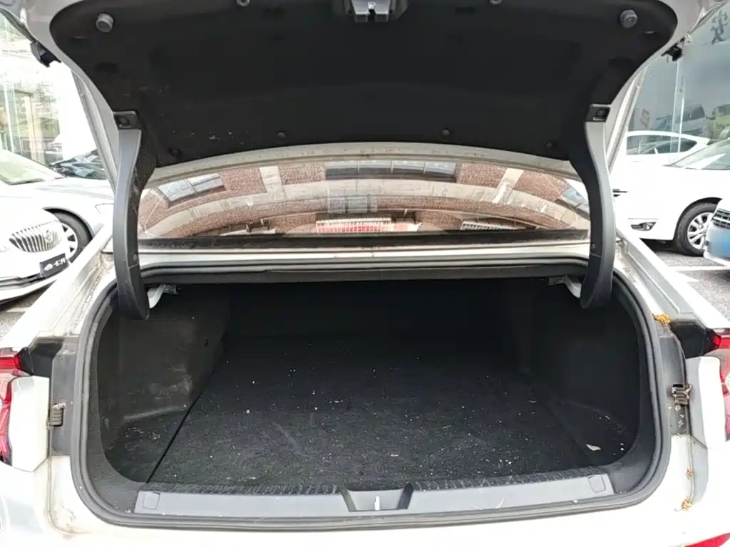 Wuling Xingguang — миниатюра 19