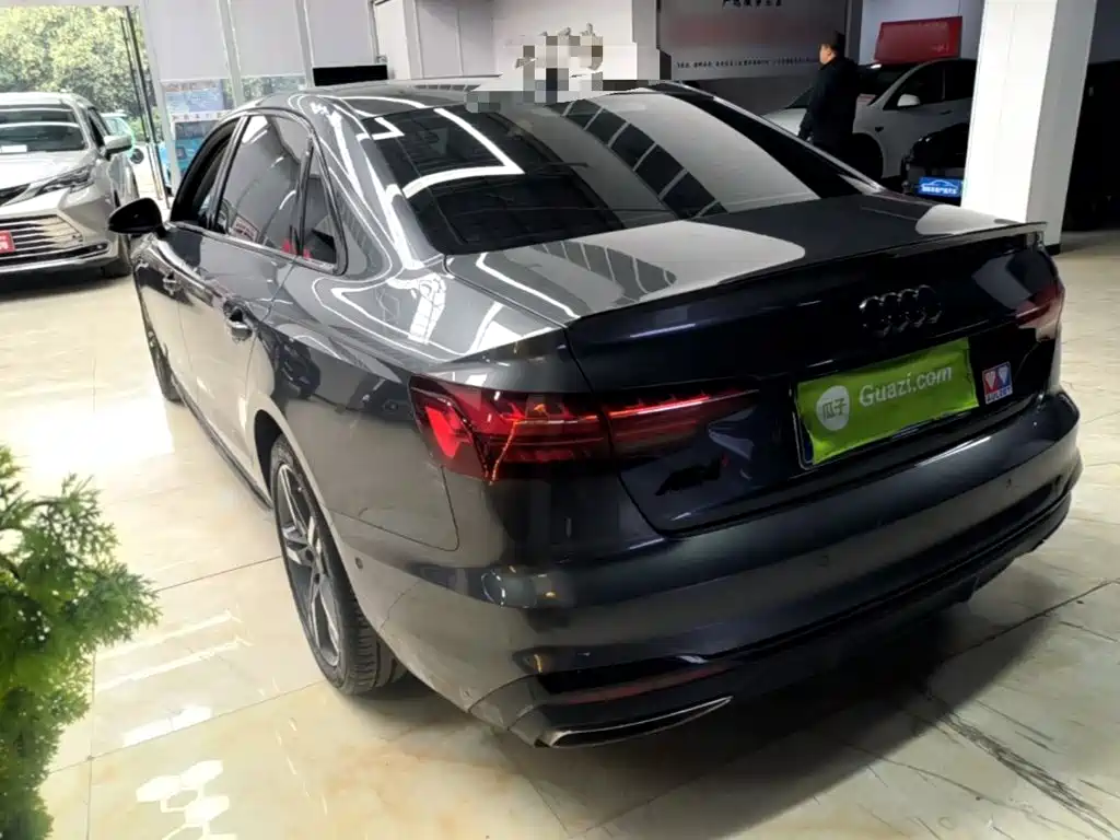 Audi A4L — миниатюра 5