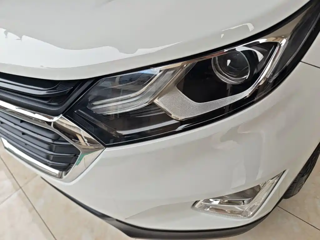 Chevrolet Equinox — миниатюра 24