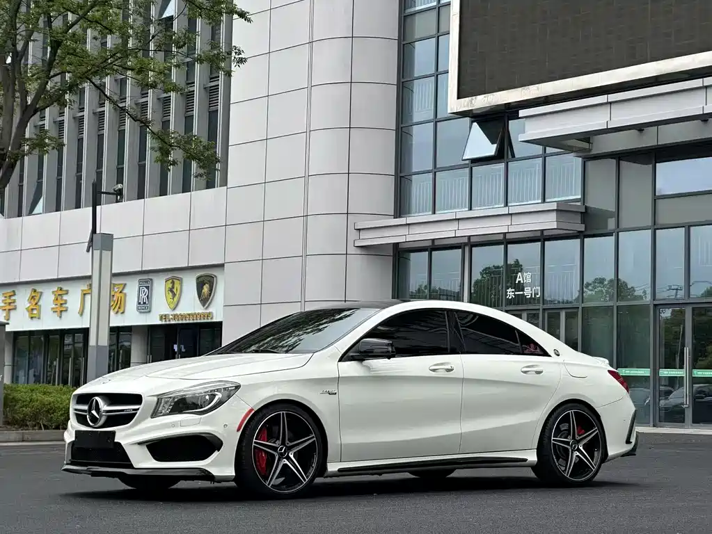 Mercedes-Benz CLA AMG 2016