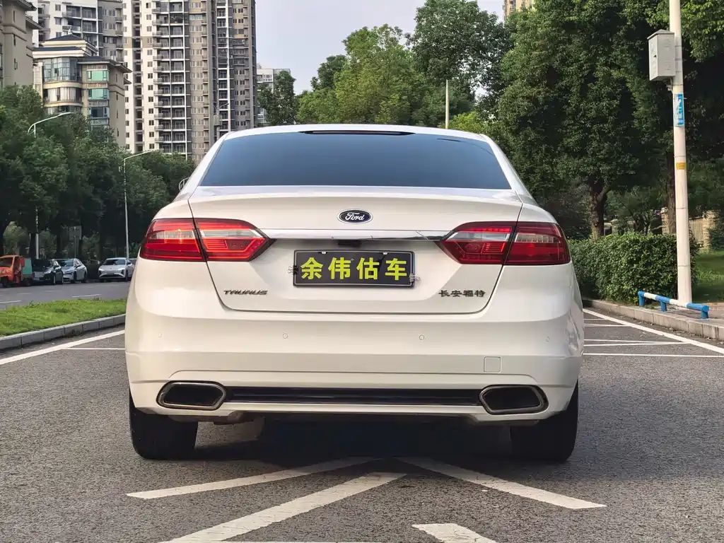 Ford Taurus — миниатюра 15