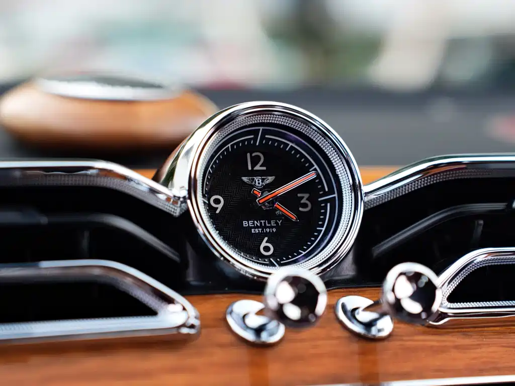 Bentley Bentayga — миниатюра 22