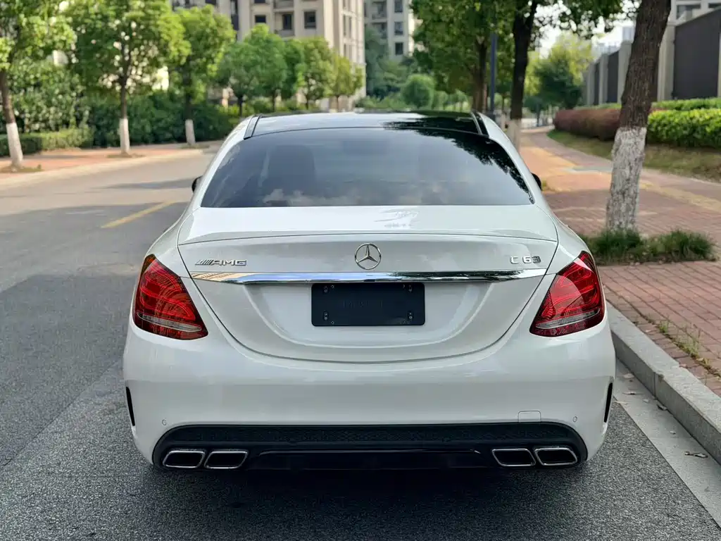 Mercedes-Benz C-Class AMG — миниатюра 15