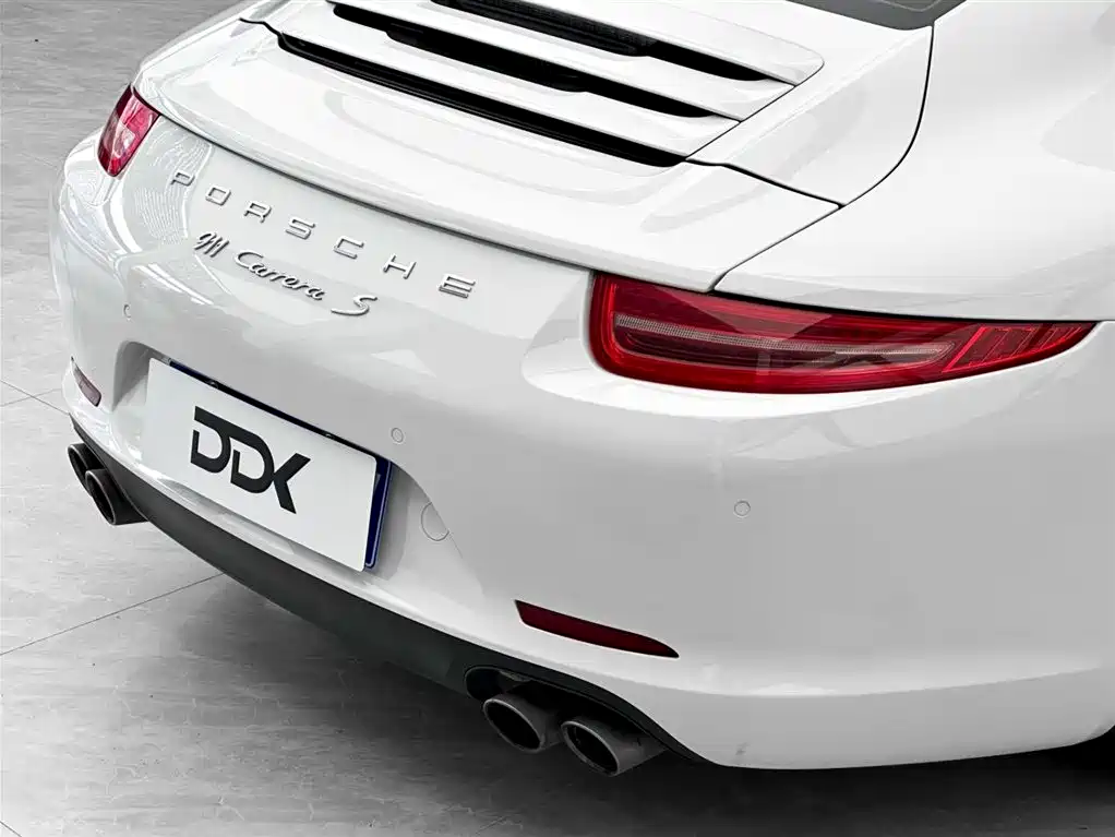 Porsche 911 2012 Carrera S 3.8L