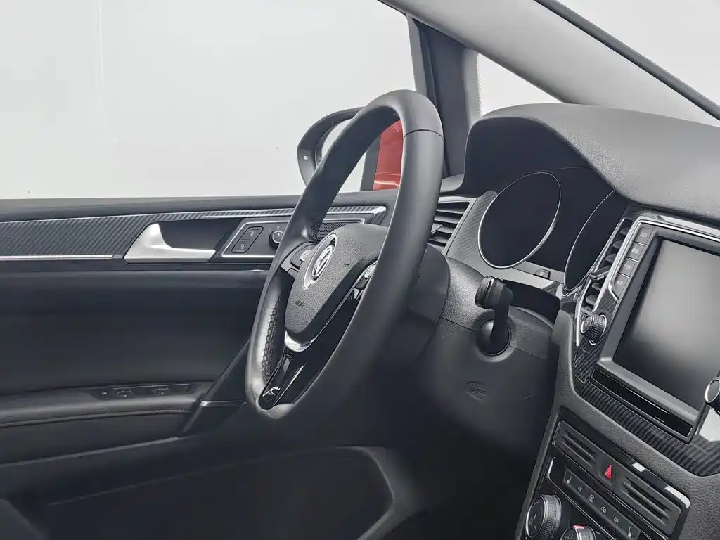 Volkswagen Golf Sportsvan — миниатюра 22