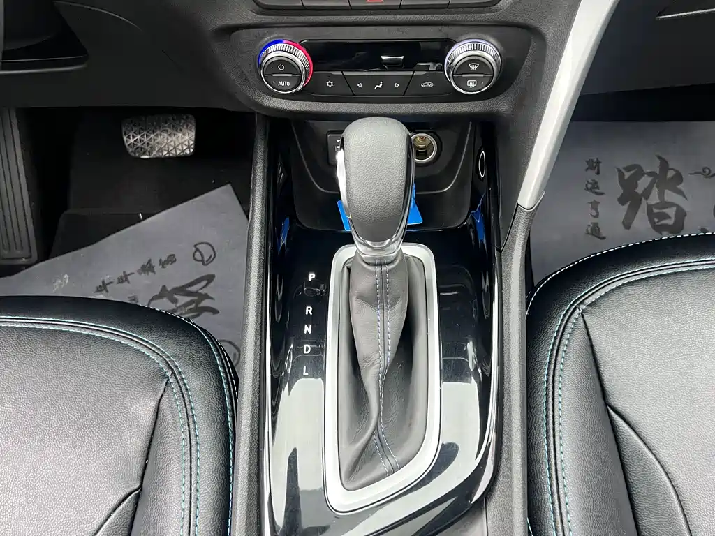 Buick Encore — миниатюра 14