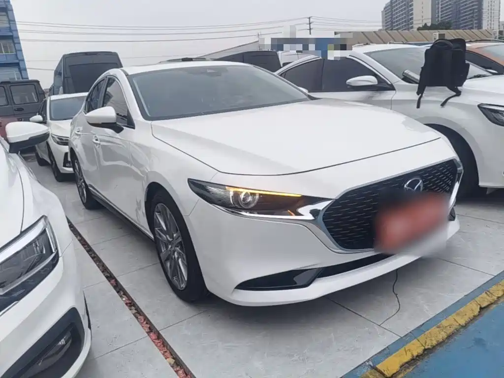 Mazda 3 Axela — миниатюра 4